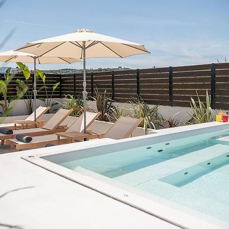 Sol Luxury Apartment - Close To The Beach With A Private Mini Pool Chania  Buitenkant foto