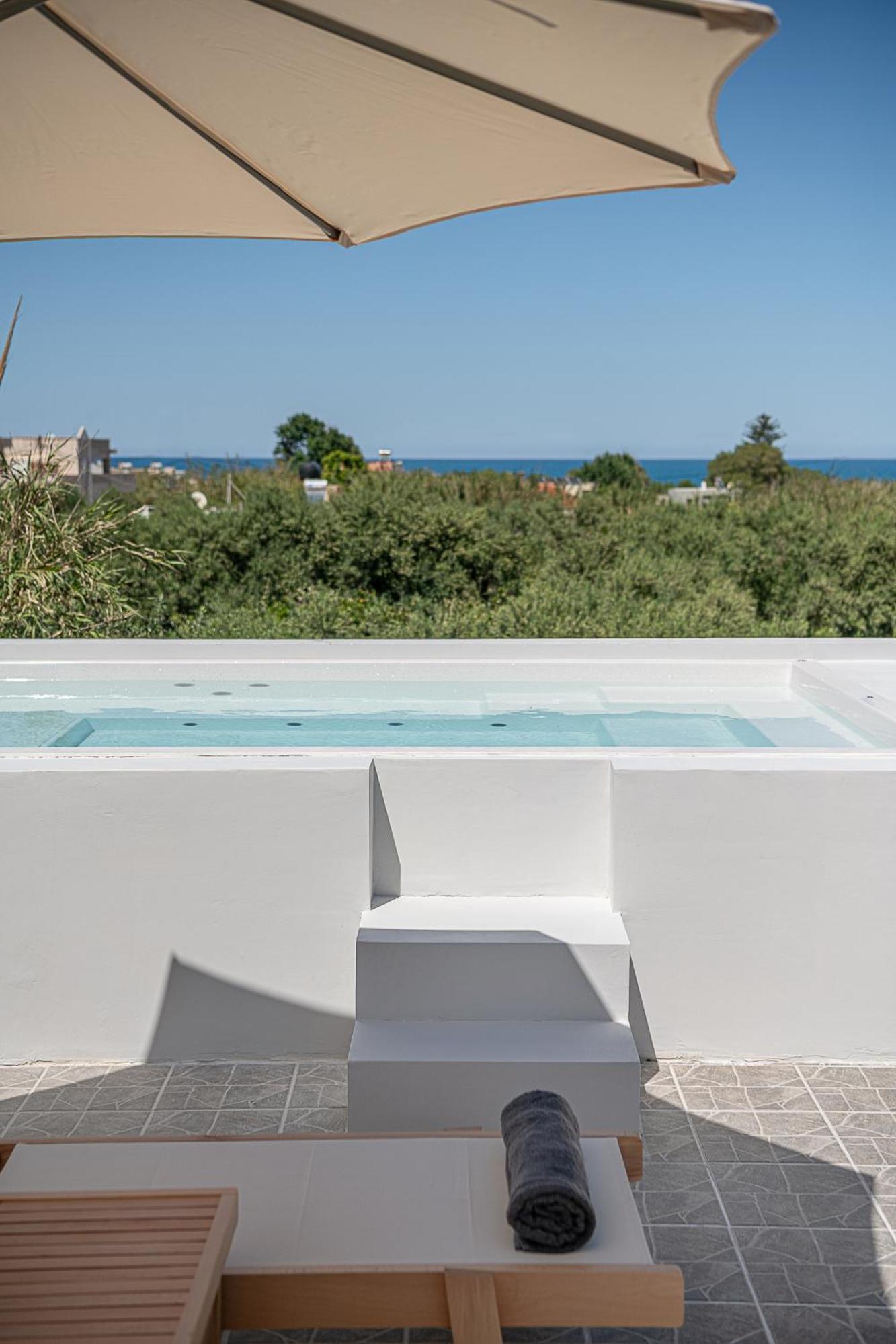 Sol Luxury Apartment - Close To The Beach With A Private Mini Pool Chania  Buitenkant foto